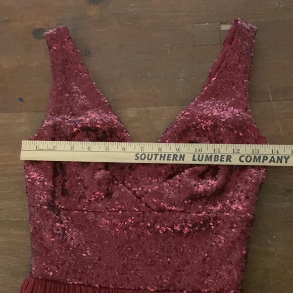 NWT Elise Ryan Sequin Dress - Picture 5 of 7